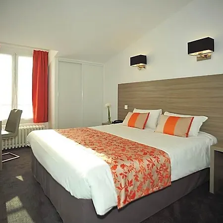 Atlantic Hotell 3*